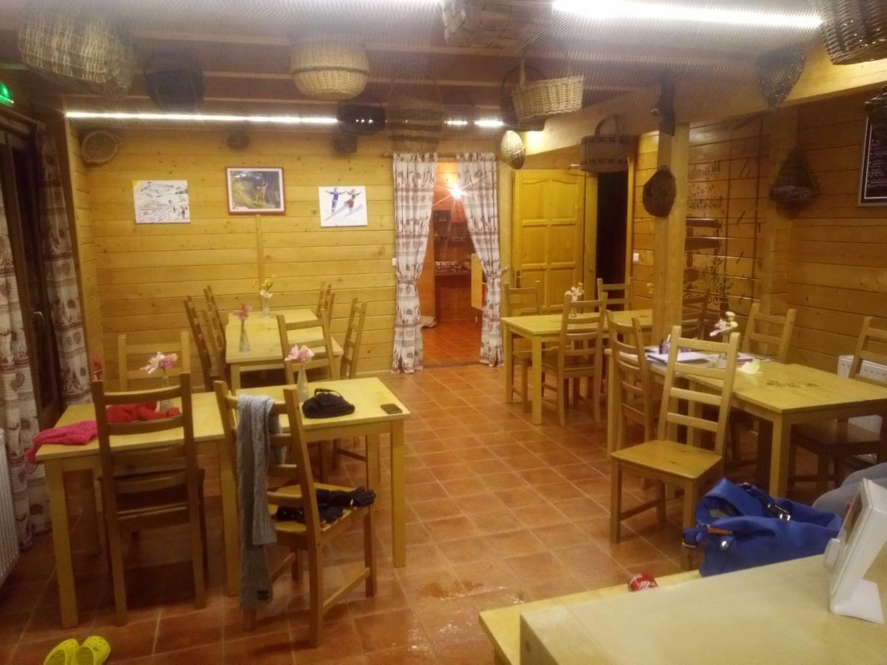 Le Chalet Des Buisses Roubion Exterior photo
